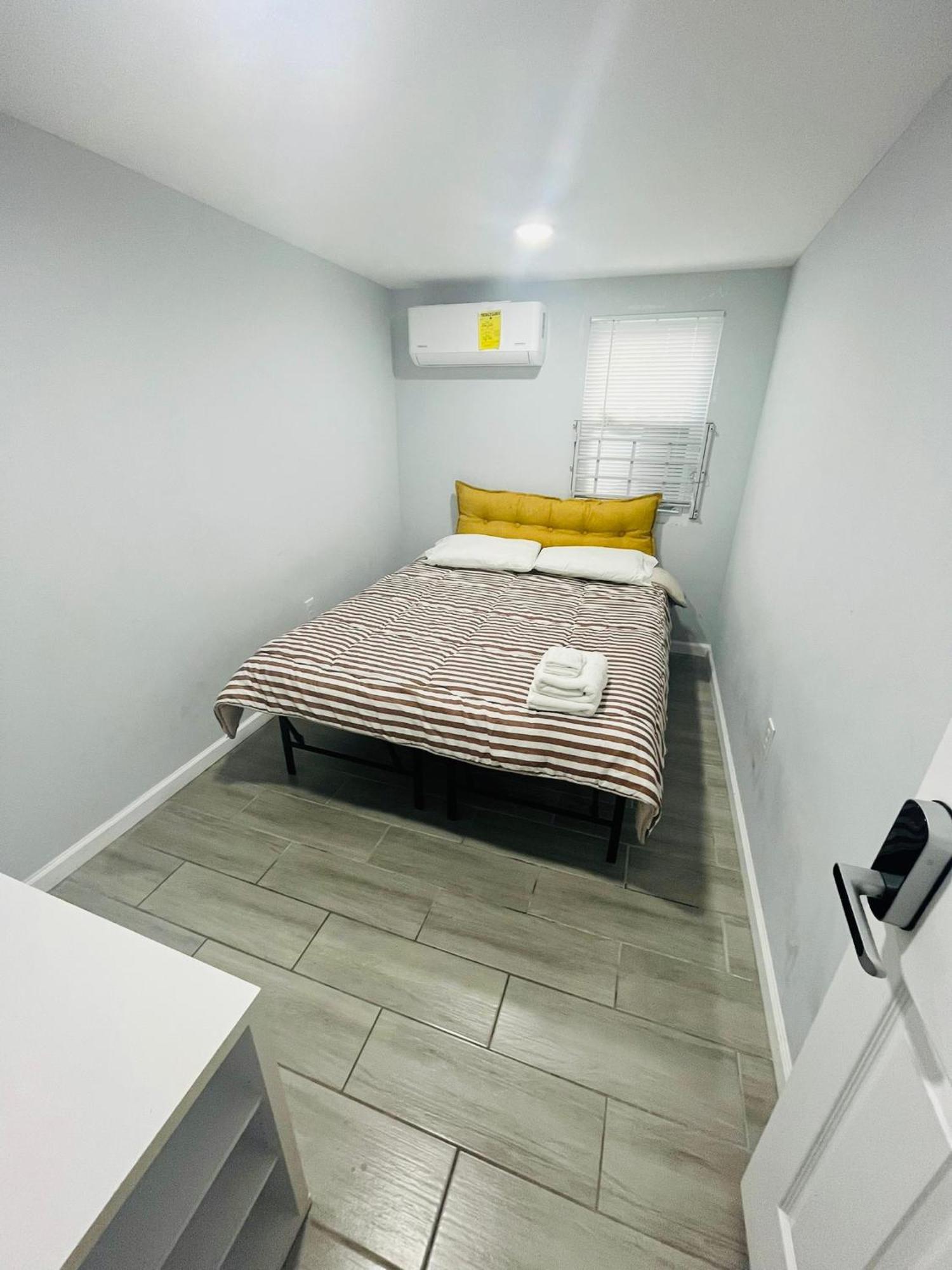 Airport Xpress Guestrooms フィラデルフィア エクステリア 写真